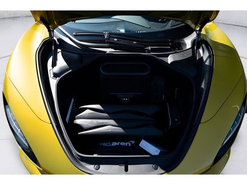 New 2026 McLaren 750S Spider RWD image 52