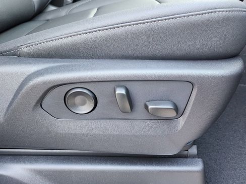 New 2026 GMC Sierra 1500 SLT w/ SLT Premium Plus Package image 39