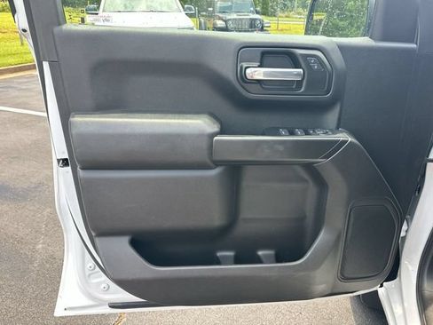 Certified 2023 Chevrolet Silverado 1500 Custom AWD/4WD image 21