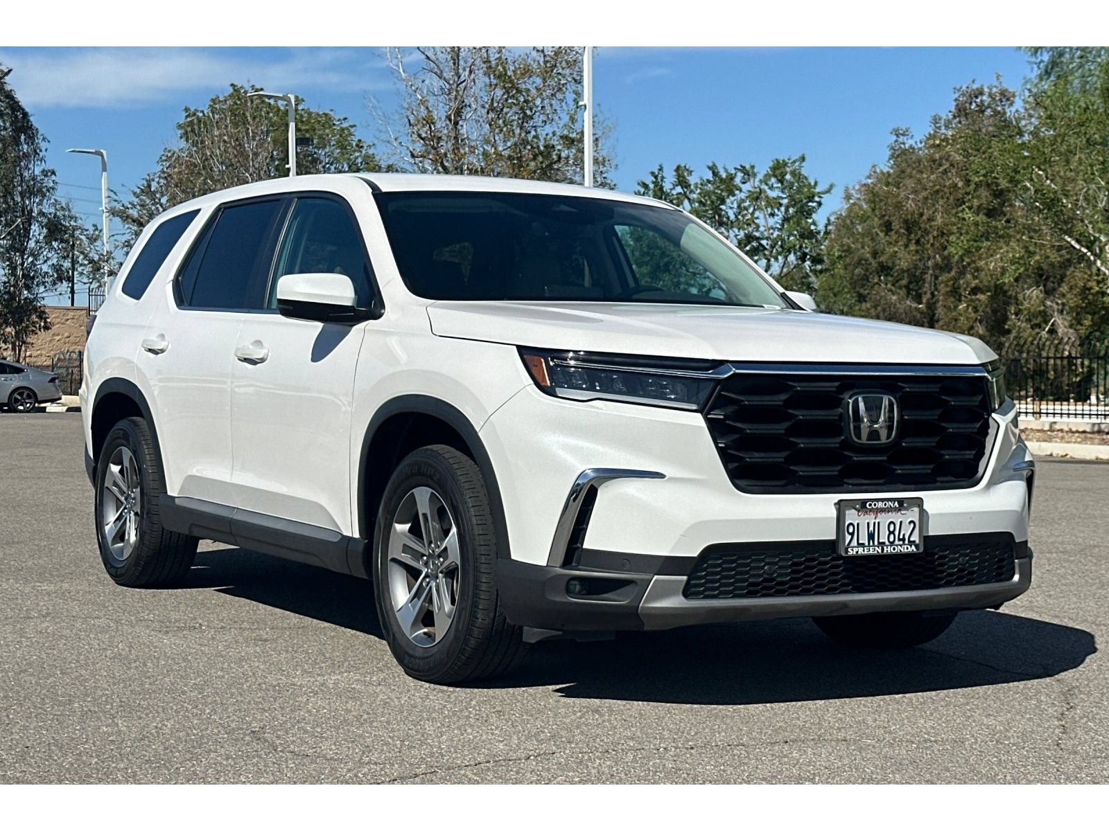 Used 2024 Honda Pilot EX-L image 8
