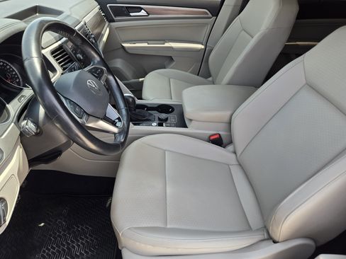 Used 2021 Volkswagen Atlas SE AWD/4WD image 14