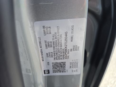 New 2026 Chevrolet Colorado W/T w/ WT Custom Package RWD image 38