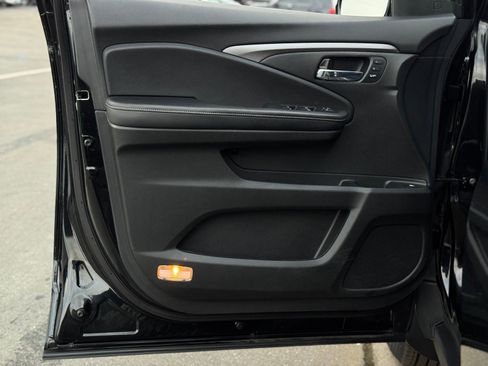 Certified 2023 Honda Ridgeline RTL-E image 14