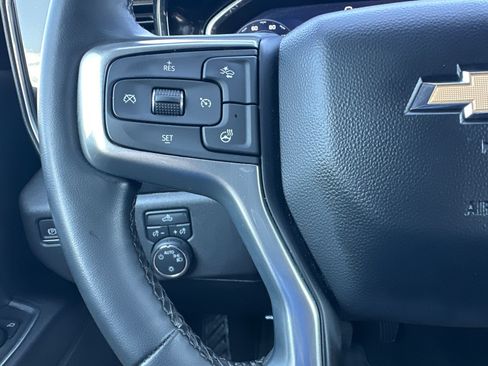 Used 2023 Chevrolet Silverado 1500 LT AWD/4WD image 20
