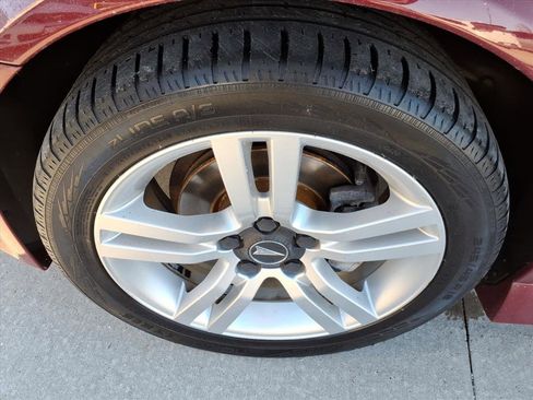 Used 2009 Pontiac G8 w/ Premium Package image 5