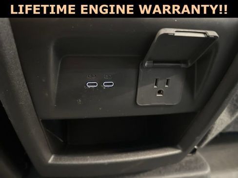 Used 2025 Buick Enclave Avenir w/ Super Cruise Package image 36