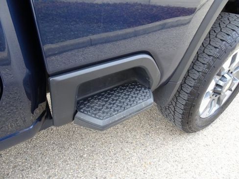 Certified 2022 Chevrolet Silverado 2500 Custom w/ Custom Value Package image 16