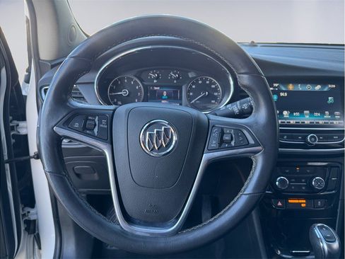 Used 2020 Buick Encore Preferred image 12