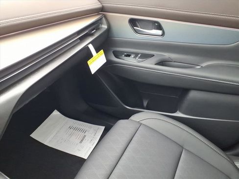 New 2026 Nissan Murano Platinum image 23