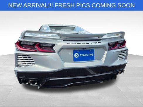 Used 2021 Chevrolet Corvette Stingray Premium Conv w/ Z51 Performance Package image 7