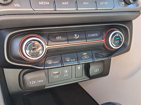 Used 2020 Hyundai Veloster Turbo Ultimate image 19