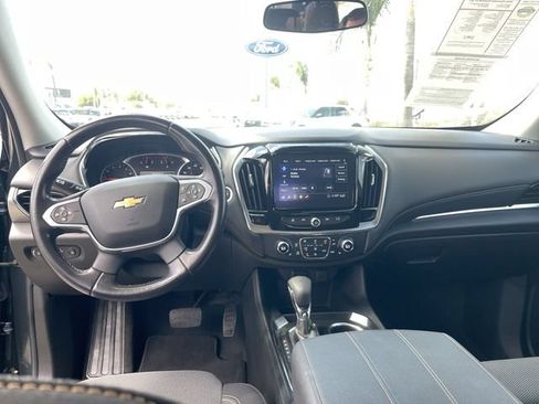 Certified 2021 Chevrolet Traverse LT FWD image 19