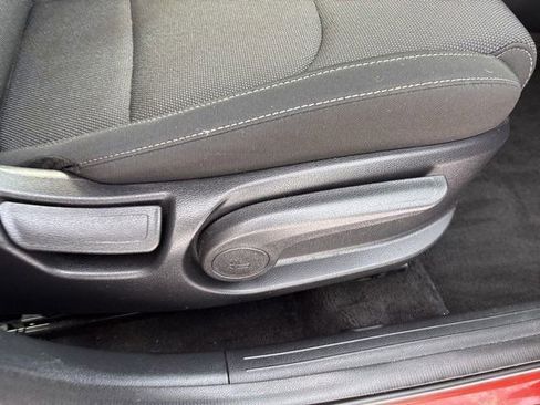 Used 2022 Kia Forte LXS image 36