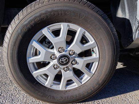 Certified 2025 Toyota Tacoma SR5 image 12