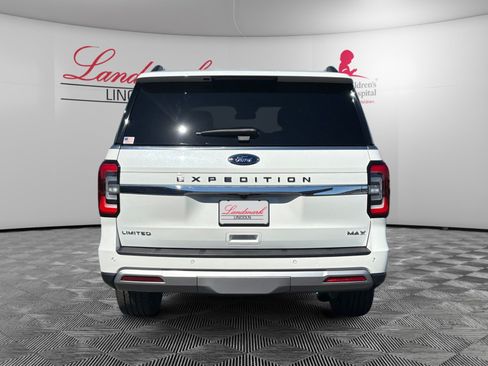 Used 2025 Lincoln Navigator Black Label AWD/4WD image 4