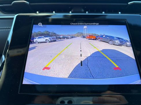 Used 2024 Jeep Grand Cherokee L Laredo w/ Trailer Tow Package image 24