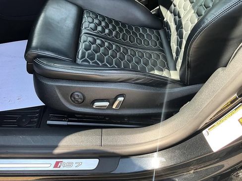 Used 2015 Audi RS 7 Prestige w/ Carbon-Optic Package AWD/4WD image 16