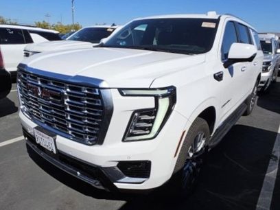 Used 2025 GMC Yukon XL Denali