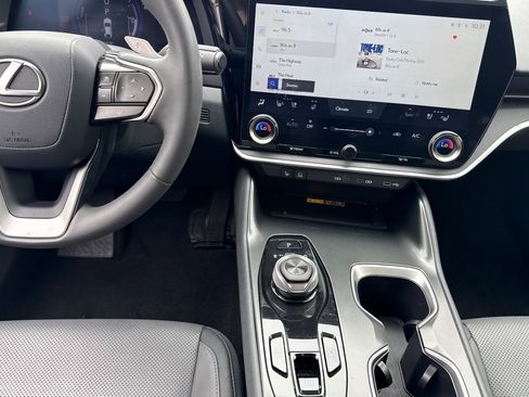 Certified 2023 Lexus RZ 450e Premium w/ Technology Package AWD/4WD image 29