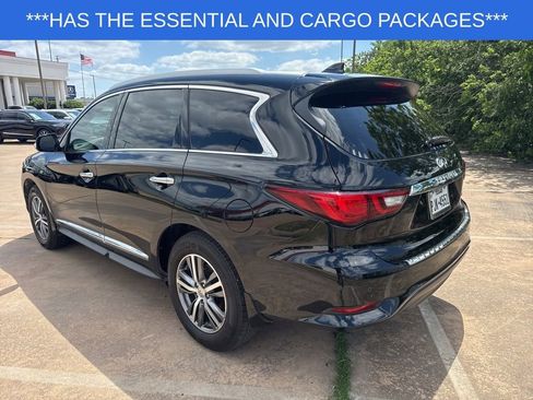 Used 2020 INFINITI QX60 Luxe w/ Essential Package FWD image 7