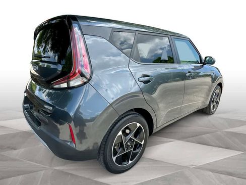Used 2023 Kia Soul EX FWD image 8