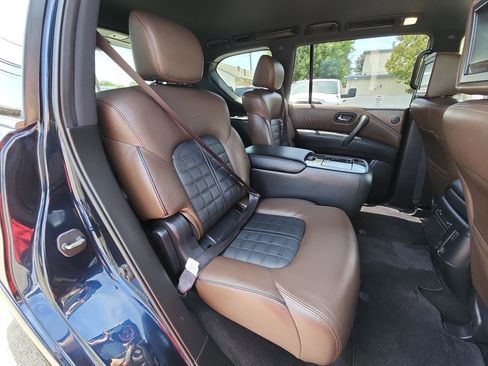 Used 2020 Nissan Armada Platinum w/ Platinum Reserve Package AWD/4WD image 29
