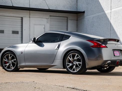 Used 2014 Nissan 370Z Coupe w/ Sport Package image 48