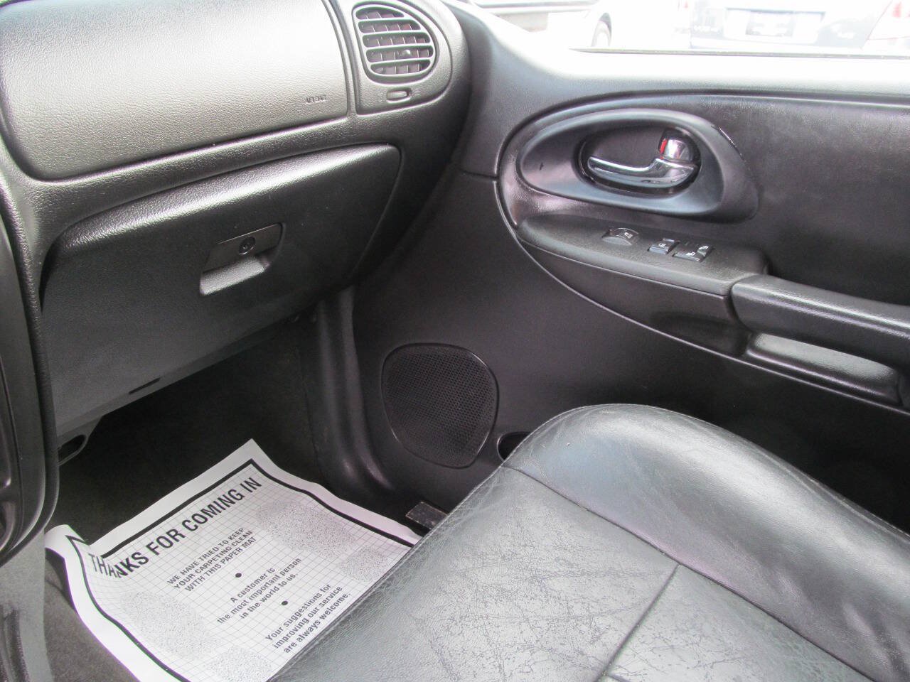 Used 2006 Chevrolet TrailBlazer LT AWD/4WD image 10