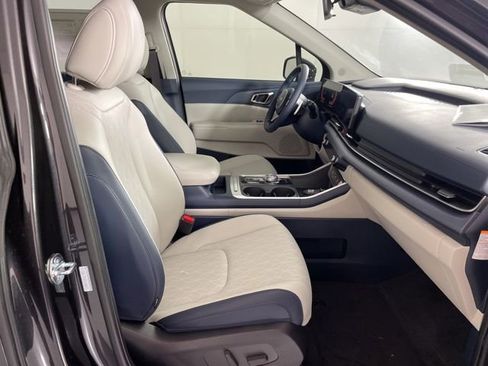 New 2026 Kia Carnival EX image 49