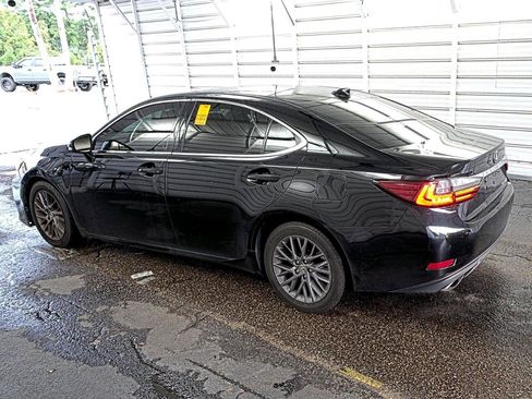 Used 2018 Lexus ES 350 w/ Premier Package FWD image 5