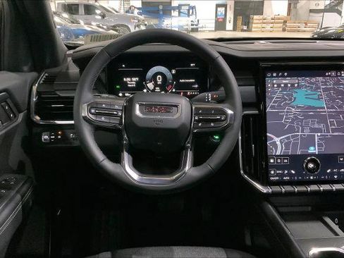 New 2025 GMC Acadia Elevation image 4