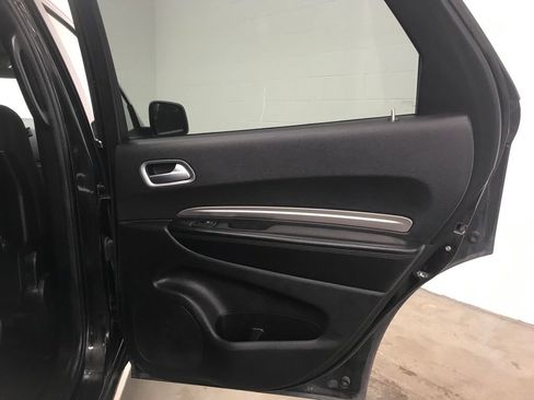 Used 2020 Dodge Durango SXT image 33