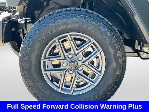 New 2025 Jeep Gladiator Sport image 13