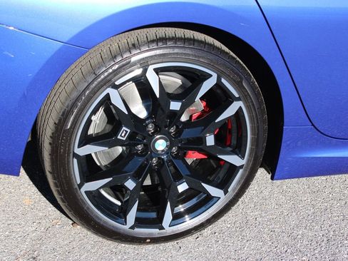 New 2026 BMW 330i xDrive Sedan w/ M Sport Package image 34