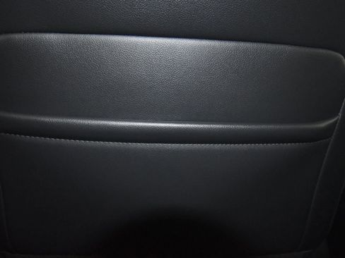 Used 2019 Subaru Ascent Limited image 30