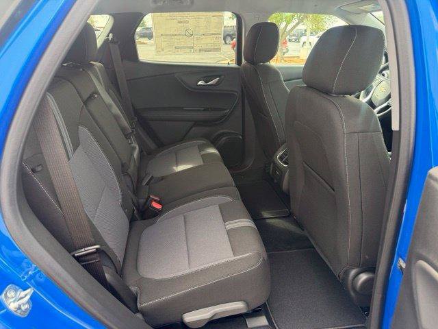 New 2026 Chevrolet Blazer LT w/ Convenience Package FWD image 4