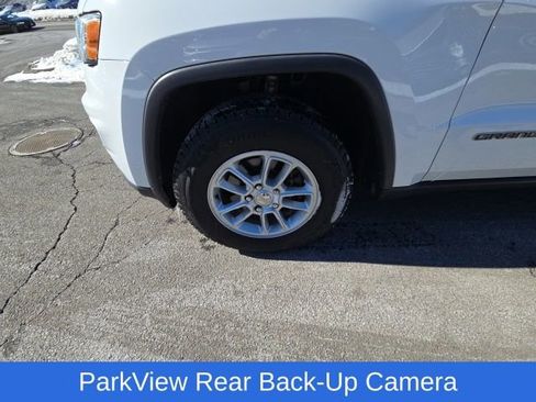 Used 2019 Jeep Grand Cherokee Laredo image 14