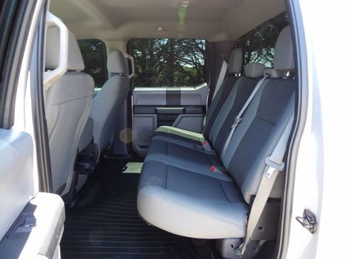 Used 2018 Ford F150 XL w/ XL Power Equipment Group AWD/4WD image 13