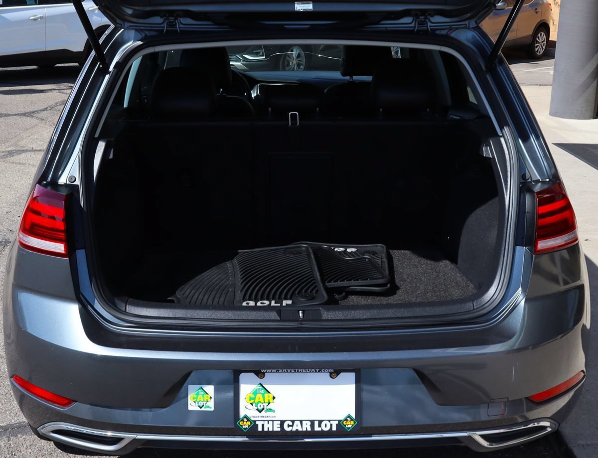 Used 2019 Volkswagen Golf SE w/ Driver Assistance Package FWD image 23
