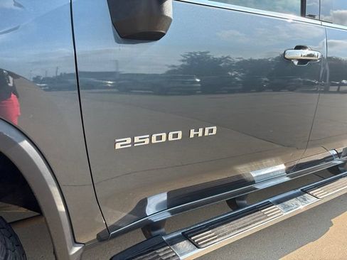 Used 2020 Chevrolet Silverado 2500 LTZ w/ LTZ Plus Package AWD/4WD image 11