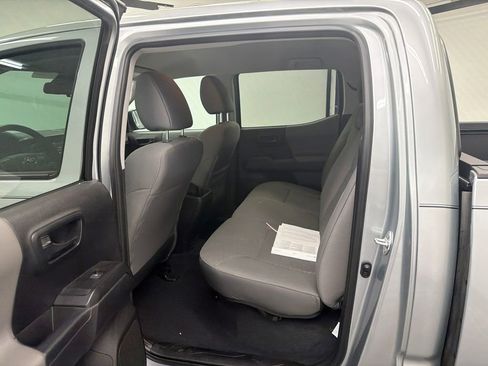 Used 2023 Toyota Tacoma SR AWD/4WD image 21