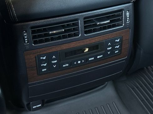 Used 2020 Toyota Land Cruiser Heritage Edition AWD/4WD image 38