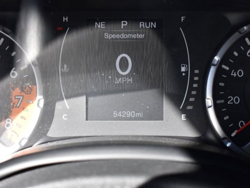 Used 2016 Jeep Renegade Latitude image 33