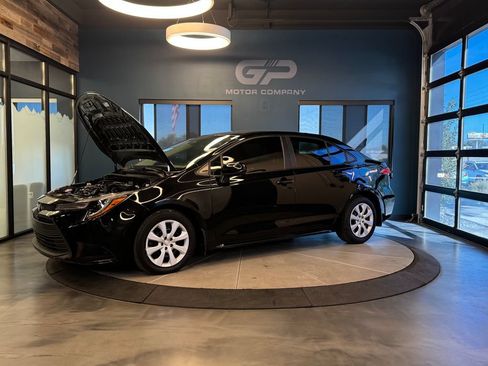 Used 2024 Toyota Corolla LE FWD image 23