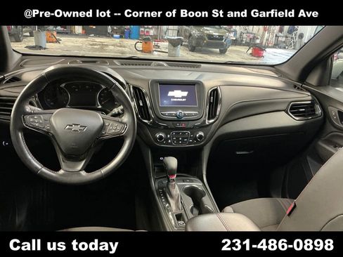 Used 2022 Chevrolet Equinox RS AWD/4WD image 12