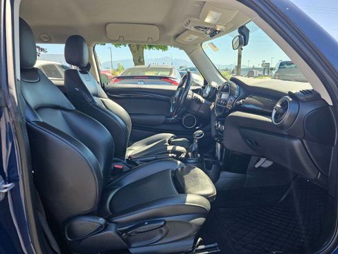 Used 2014 MINI Cooper S FWD image 10