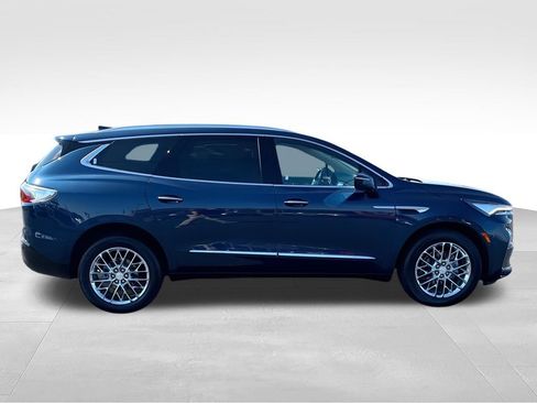 Used 2023 Buick Enclave Essence w/ Trailering Package, 5000 lbs. AWD/4WD image 9
