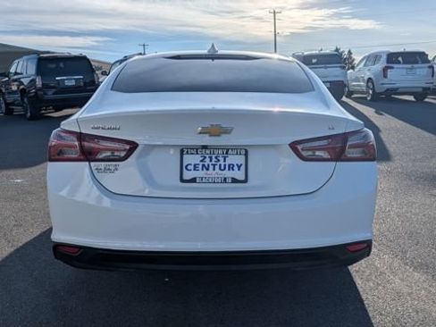 Used 2022 Chevrolet Malibu LT image 13