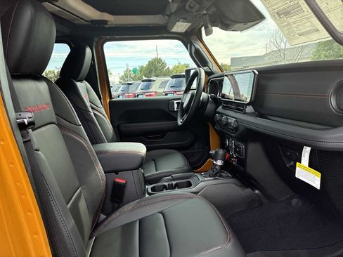 New 2026 Jeep Wrangler Unlimited Rubicon AWD/4WD image 26