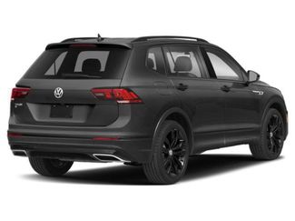 Used 2020 Volkswagen Tiguan SE w/ Panoramic Sunroof Package FWD video 2